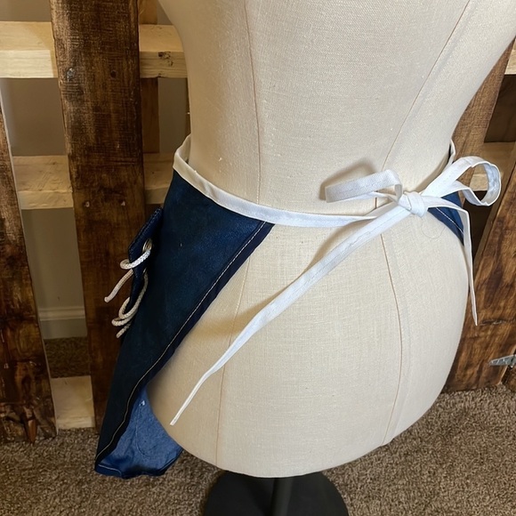 Posey 7400 Activity Apron, Blue Denim with Bright Color - Picture 4 of 5